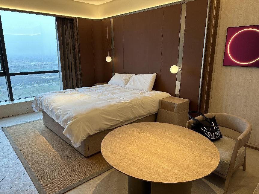 桔子水晶酒店完成样板间验收工作(图1) 桔子水晶酒店完成样板间验收工作(图1)